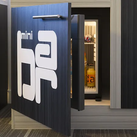 毕尔巴鄂高科技酒店 3*