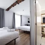 Ξενοδοχείο Petit Palace Arana