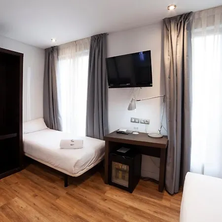 Petit Palace Arana Bilbao