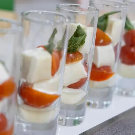 Petit Palace Arana Hotel