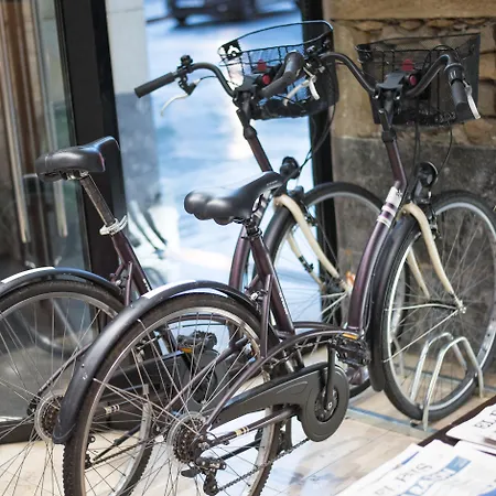 毕尔巴鄂高科技酒店 酒店 3*