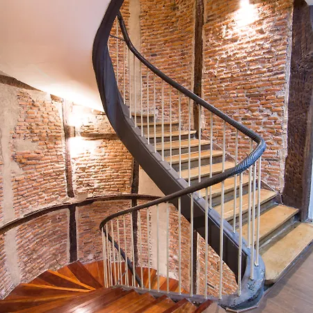 Hotel Petit Palace Arana 3*