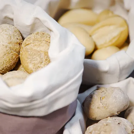 Petit Palace Arana 3*