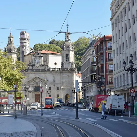 Hotel Petit Palace Arana Bilbao