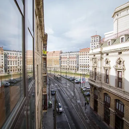 Hotel Petit Palace Arana 3*