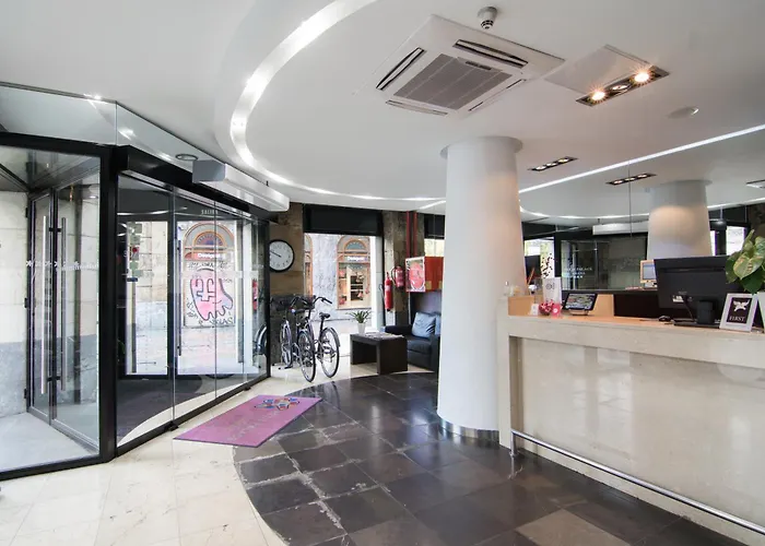 毕尔巴鄂高科技酒店 酒店