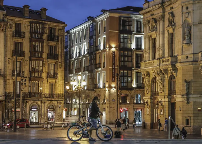 毕尔巴鄂高科技酒店 酒店