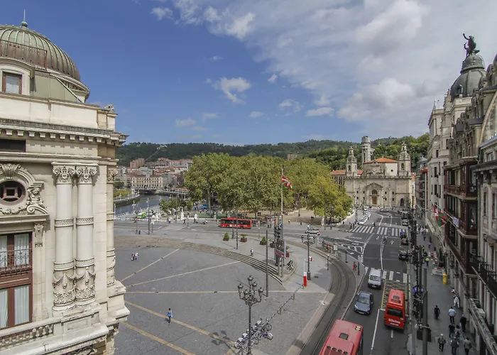 毕尔巴鄂高科技酒店 酒店 3*