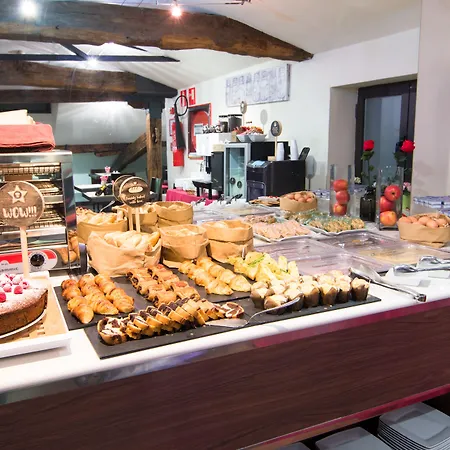Otel Petit Palace Arana 3*