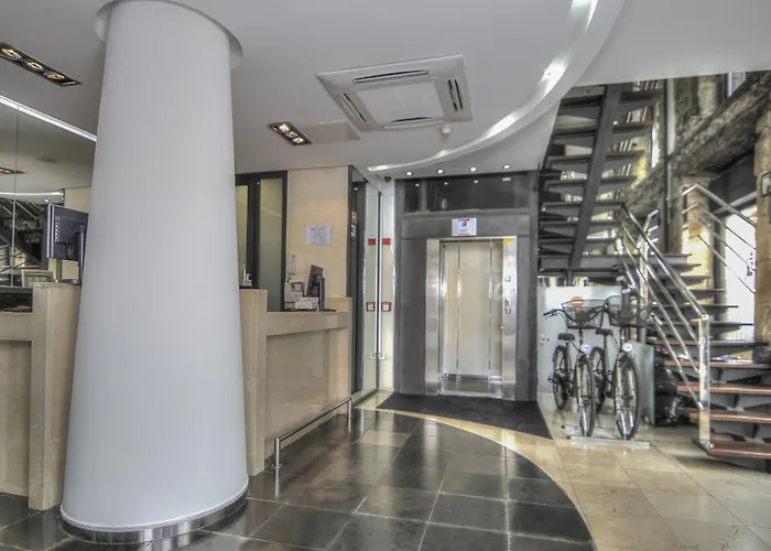 Hotel Petit Palace Arana Bilbao