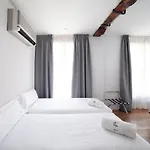Petit Palace Arana Hotell 3*