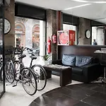 Hotell Petit Palace Arana Bilbao